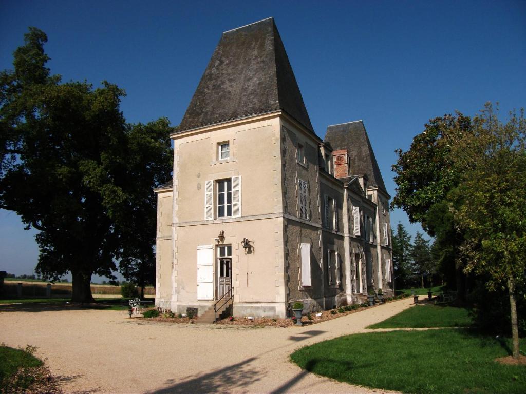 Chateau De Belle-vue Bed & Breakfast *